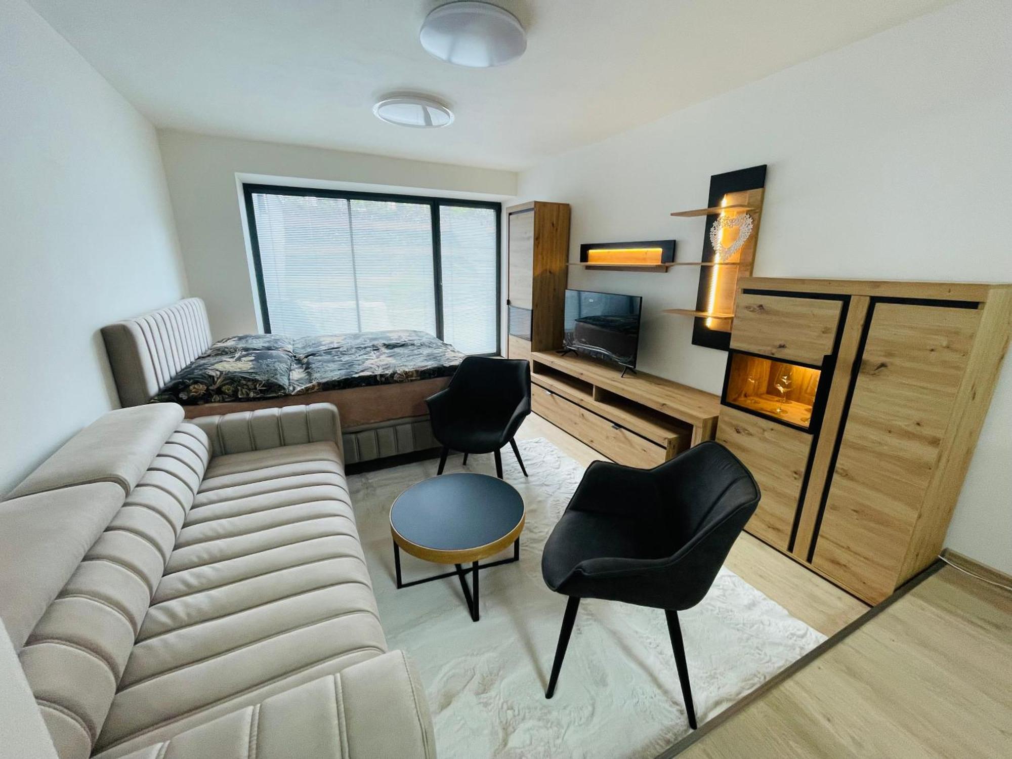 Apartman Sadova Zlin Exterior photo